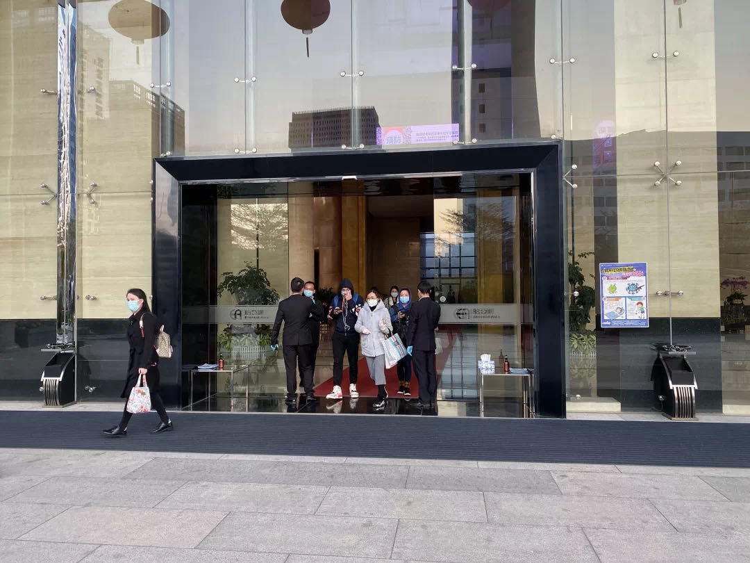 LDSports乐动上下齐心战“疫”情，党旗飘扬在一线